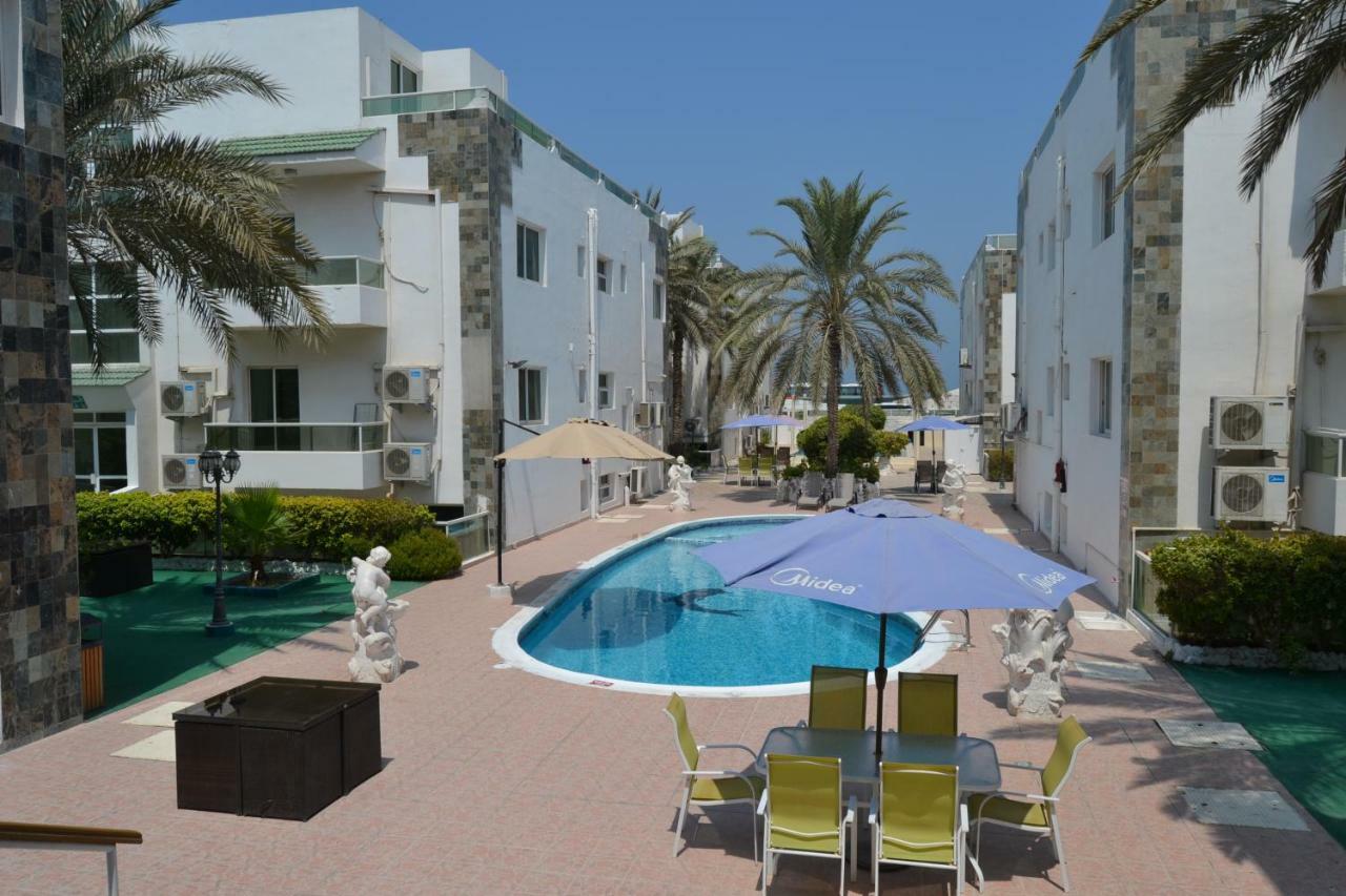 Green House Resort Sharjah Exterior photo